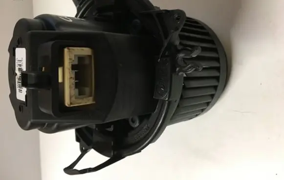 Renault Captur Heater fan/blower 5P3730000 5R5833500 5P3730200