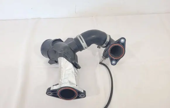 Renault Captur Engine coolant pipe/hose 147138070R 1207500 165763328R