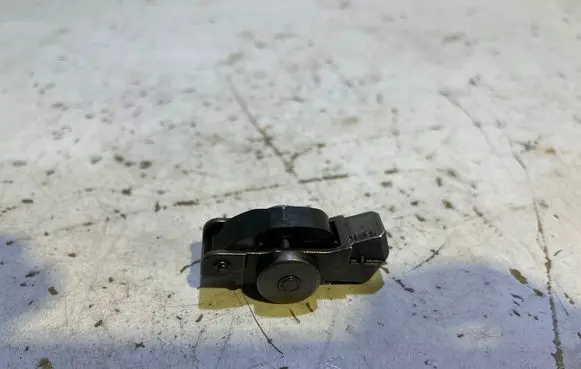 Dodge Durango III Valve rocker arm 
