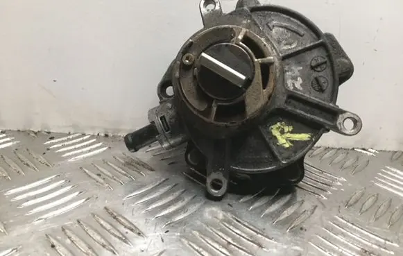 Vacuum pump