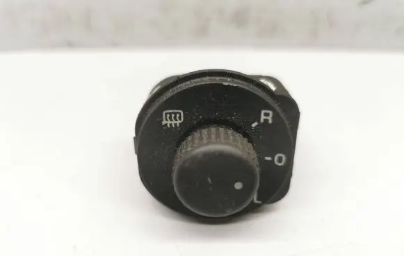Skoda Octavia Mk2 (1Z) Wing mirror switch 1Z2959565A
