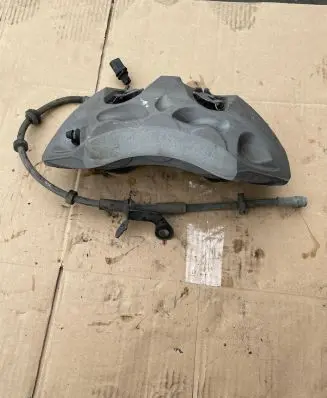 Audi Q7 4M Front brake caliper 4M0615105EC