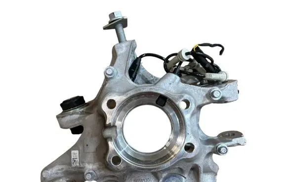BMW 7 G11 G12 Rear wheel hub spindle/knuckle 6865662 33306865662