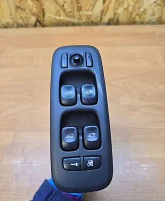 Volvo XC90 Electric window control switch 30773895