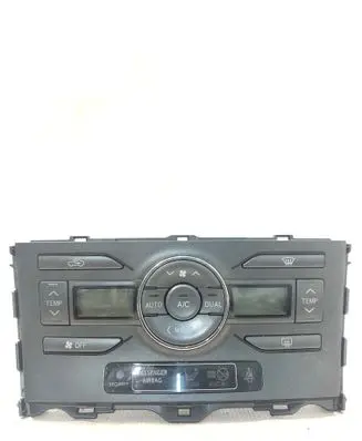 Toyota Auris 150 Climate control unit 5590002220B 7E0861100L