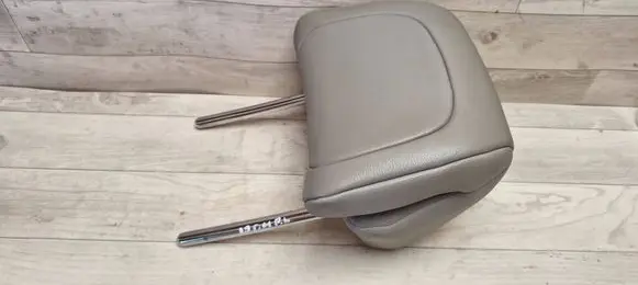 Citroen C5 Front seat headrest 