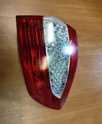 Ford Mondeo MK IV Rear/tail lights 7S7113404
