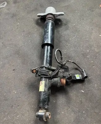 KIA Stinger Rear shock absorber/damper 55300J5250