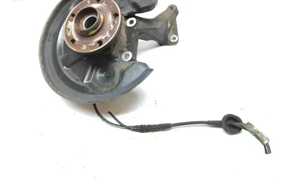 Audi Q3 8U Rear wheel hub