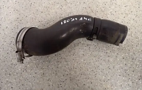 Hyundai i20 (PB PBT) Intercooler hose/pipe