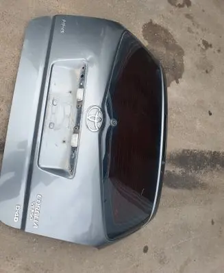 Toyota Corolla Verso AR10 Tailgate/trunk/boot lid 
