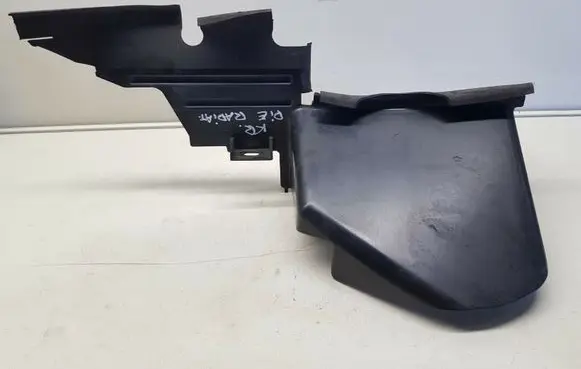 Ford Focus Intercooler air guide/duct channel 7M518311AB nr5111