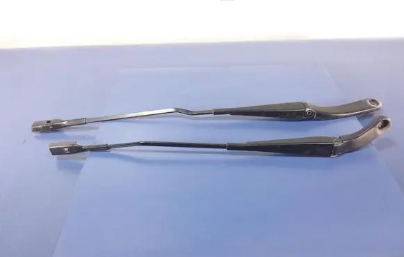 Audi A5 8T 8F Front wiper blade arm 