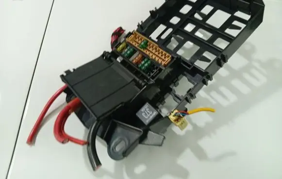 Audi A6 S6 C6 4F Fuse box set 4F0971845
