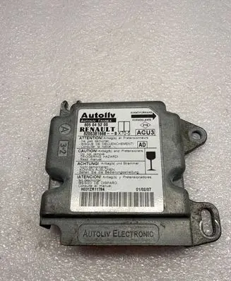 Renault Master II Airbag control unit/module 605045200 8200381668