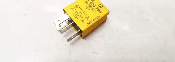 Opel Zafira A Other relay 24433728 29200076