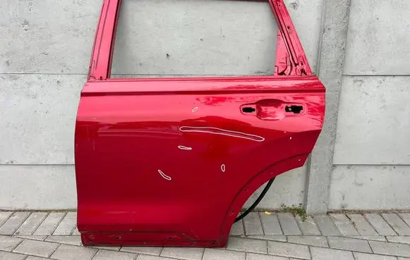 Honda CR-V Rear door
