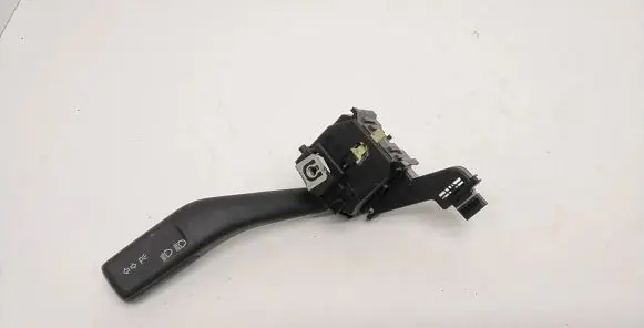 Skoda Octavia Mk2 (1Z) Indicator stalk 1K0953513 01103500 10350062876112