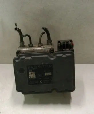 Mercedes-Benz C W204 ABS Pump A2045455232 28526062043