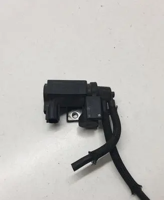 Toyota RAV 4 (XA30) Turbo solenoid valve 258190R011
