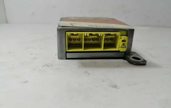 Nissan X-Trail T30 Airbag control unit/module 988208H405 040731