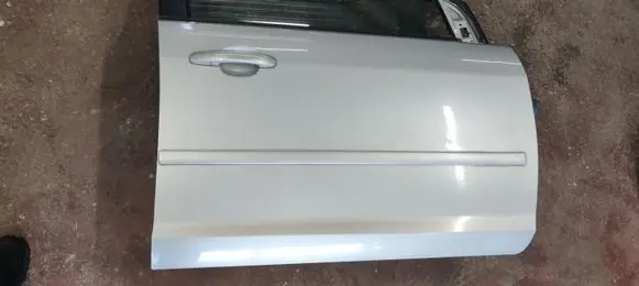 Ford Focus Front door O3COLOURCODE