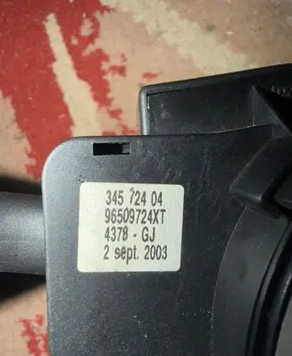 Peugeot Partner Indicator stalk 96509724XT 34572404 4378GJ