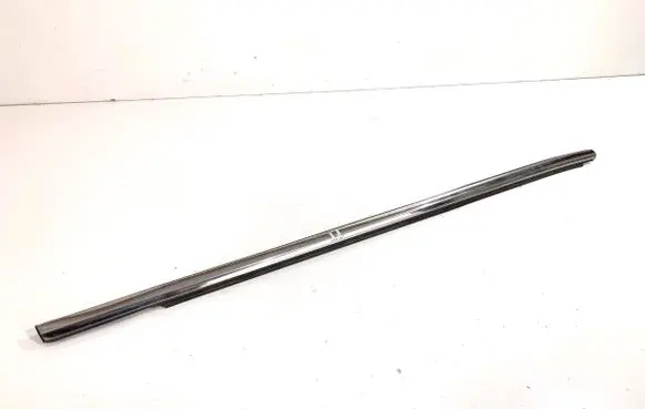 Toyota Camry VIII XV70 Rear door glass trim molding 