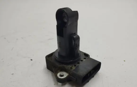 Toyota Corolla E120 E130 Mass air flow meter 2220433010 1974002260