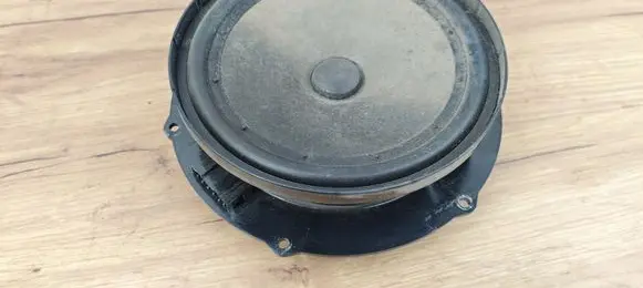 Skoda Octavia Mk2 (1Z) Front door speaker 1Z0035411A