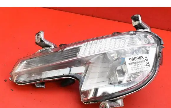Peugeot 508 RXH Front fog light 9670476280
