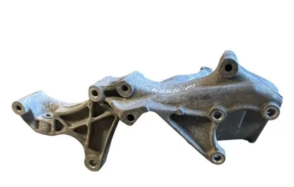 Volkswagen Transporter - Caravelle T4 Generator/alternator bracket 074145169F