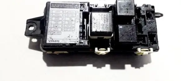 Volvo S40, V40 Fuse box set 30889703