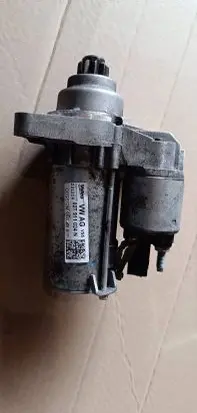 Volkswagen Polo V 6R Starter motor 02t911024n