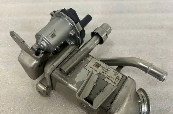 Audi A3 8Y EGR valve cooler 05L131512