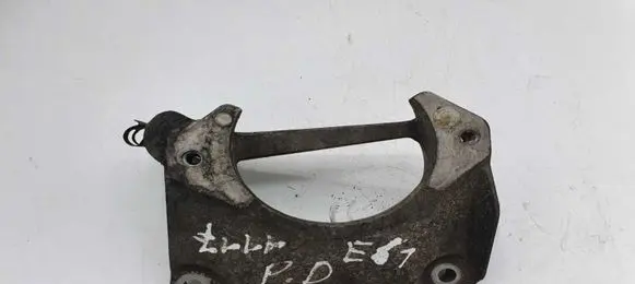 BMW 5 E60 E61 Engine mounting bracket 22116761117