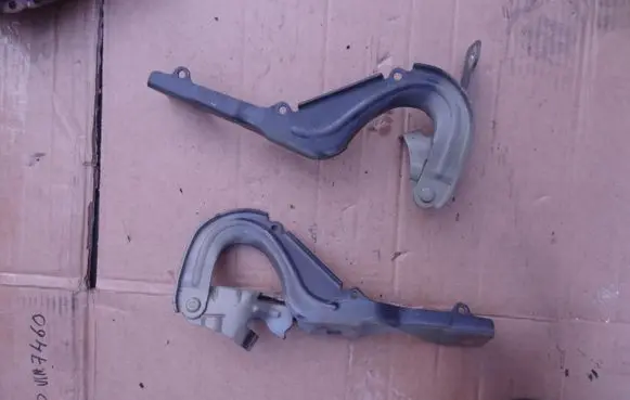 Citroen C3 Engine bonnet/hood hinges 