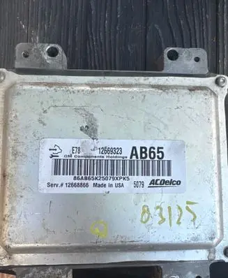 Opel Astra J Engine control unit/module 12669323 12668866