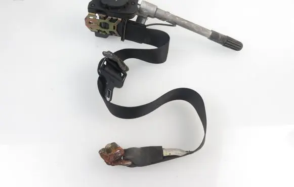 Mercedes-Benz E W124 Front seatbelt 1248600085