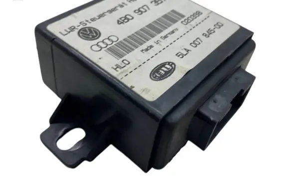 Audi A8 S8 D2 4D Light module LCM 4B0907357 5LA00784500