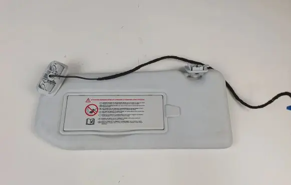 Peugeot 508 Sun visor