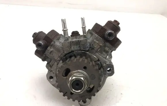 Citroen C6 Fuel injection high pressure pump 0445010629