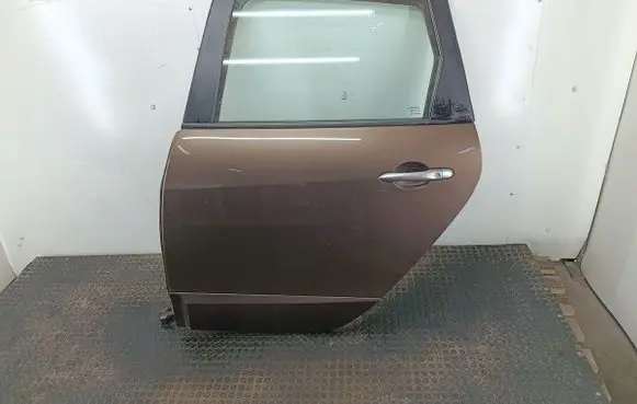 Renault Scenic III - Grand scenic III Rear door 