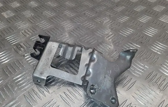 Porsche Cayenne (9PA) Other engine bay part 7L0422491C