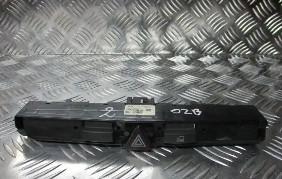Opel Zafira B Hazard light switch 13100105XF