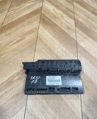 Mercedes-Benz E W211 Comfort/convenience module 2115452201 5DK00804760