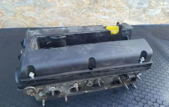 Opel Astra H Engine head 24461591