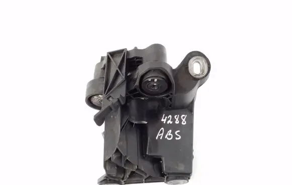 Mercedes-Benz CLS C218 X218 ABS pump bracket A2124300410