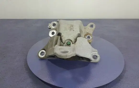 Honda Civic X Gearbox mounting bracket