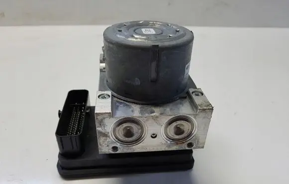 Land Rover Discovery Sport ABS Pump JJ322C405AB